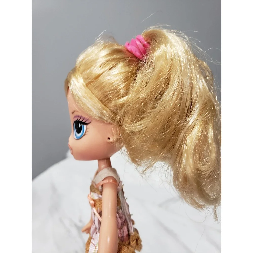 Bratz Kidz Cloe Doll Blonde Hair Blue Eyes MGA Girlz 7
